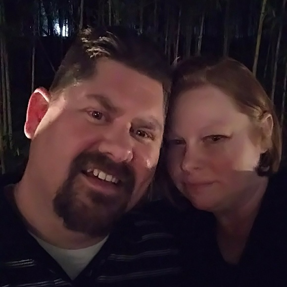 Meet your Posher, Cyndi - Picture 2 of 2